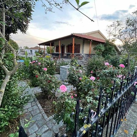 Valsamo Luxury Cottage Chaidefto Bagian luar foto