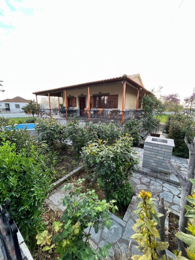 Valsamo Luxury Cottage Chaidefto Bagian luar foto
